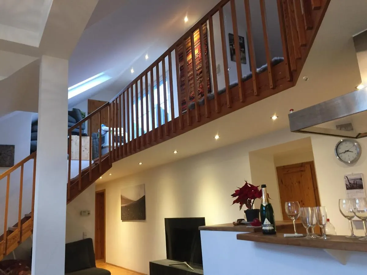 Uber Den Dachern Salzburgs Apartment